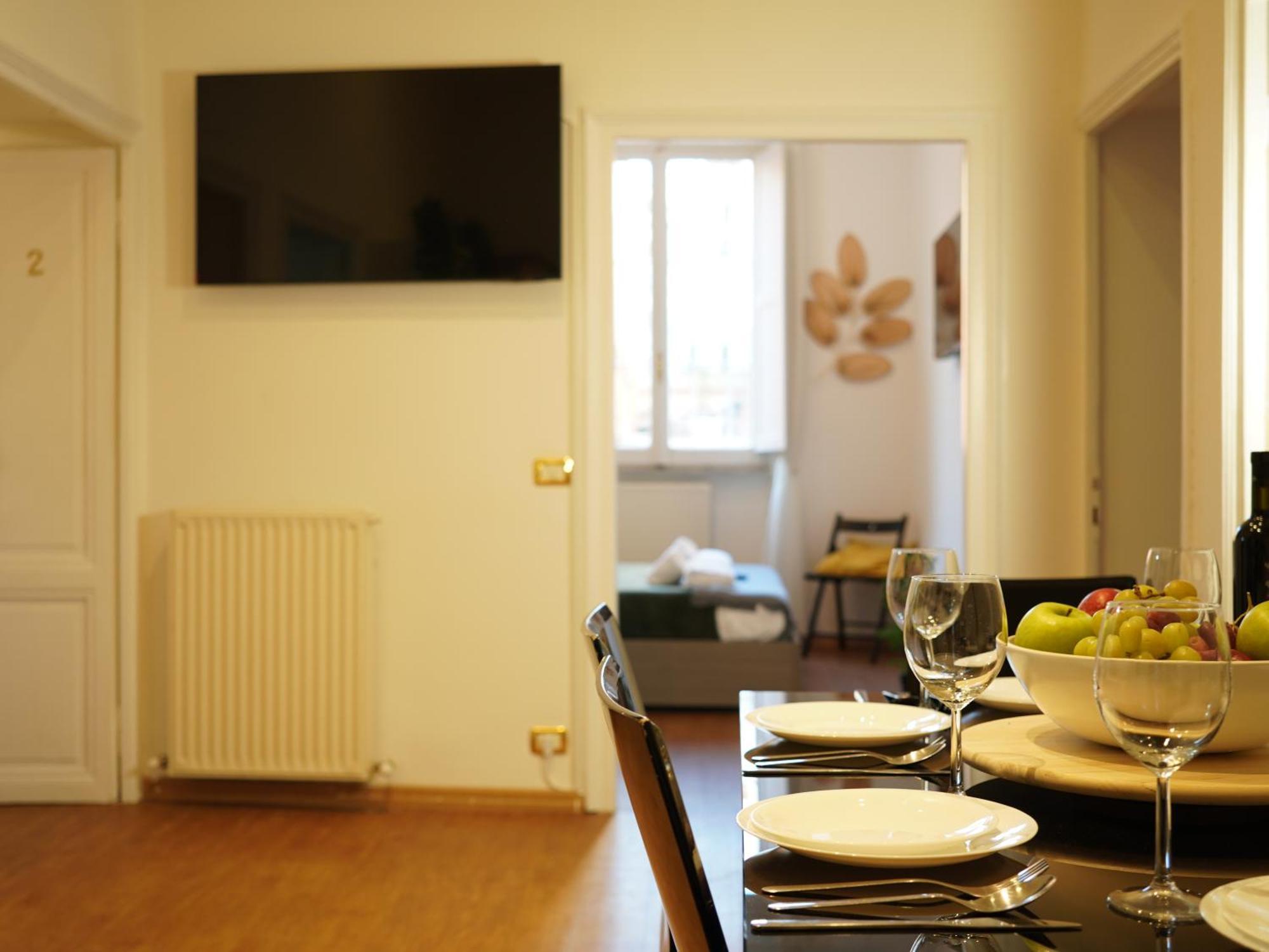 Charming In Termini Apartment Rom