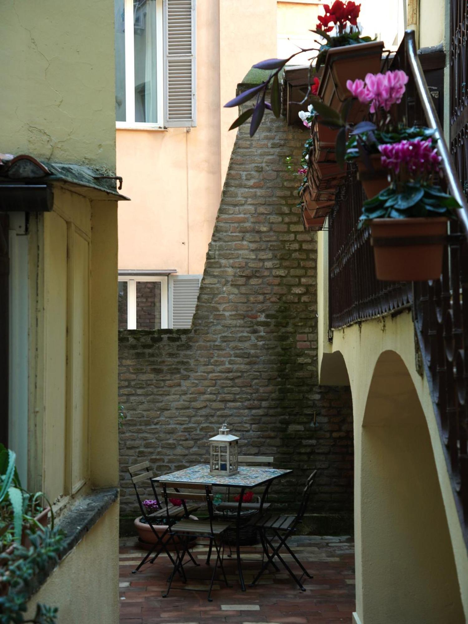 Charming In Termini Rom