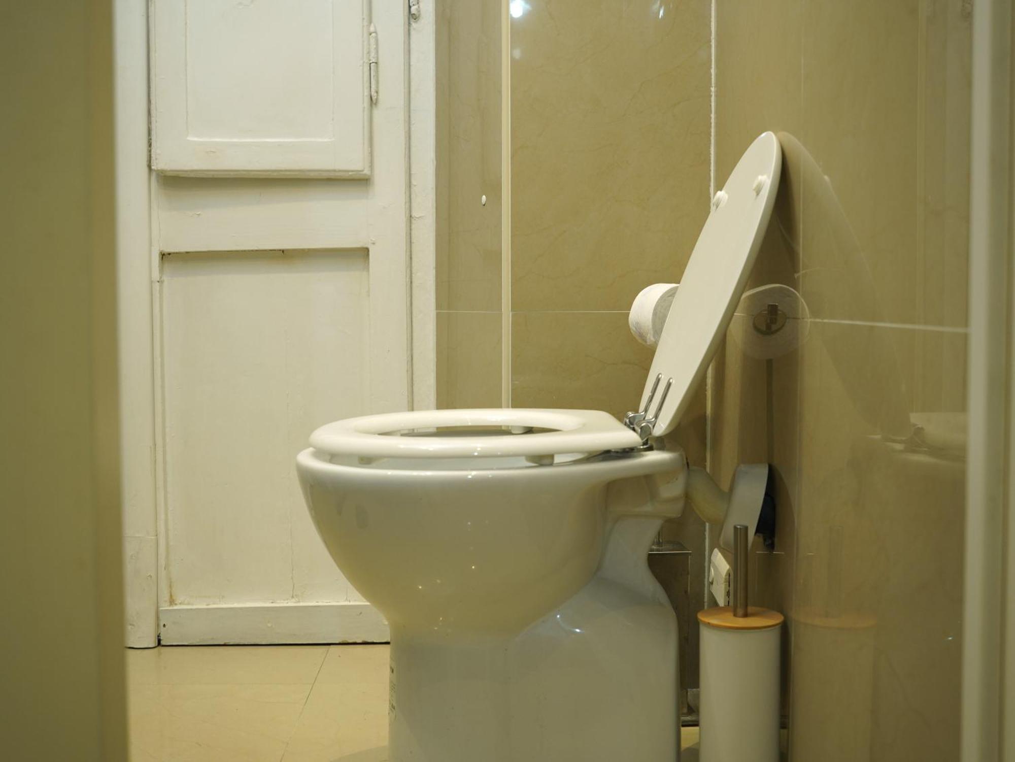 Charming In Termini Apartment Rom